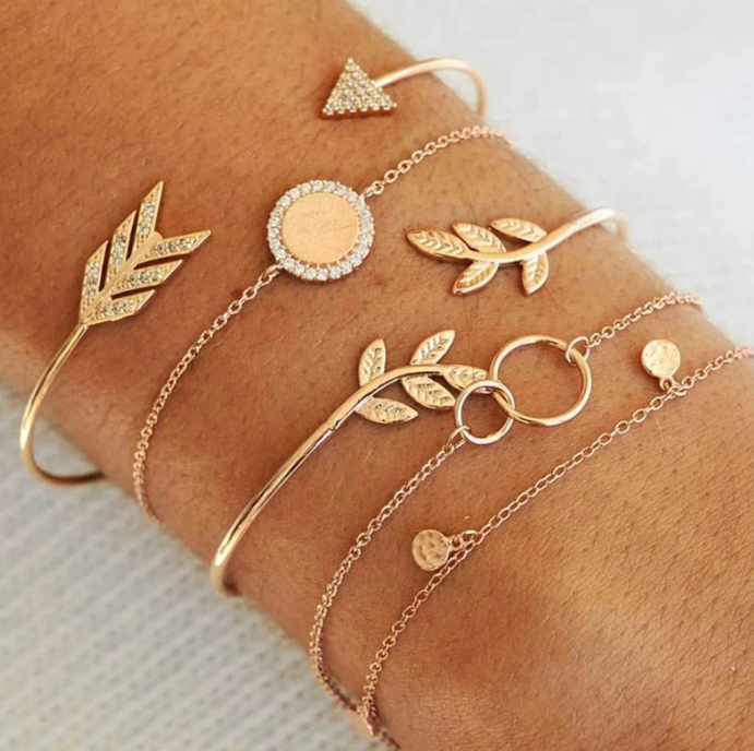 Arrows and Circles Chain Bracelet