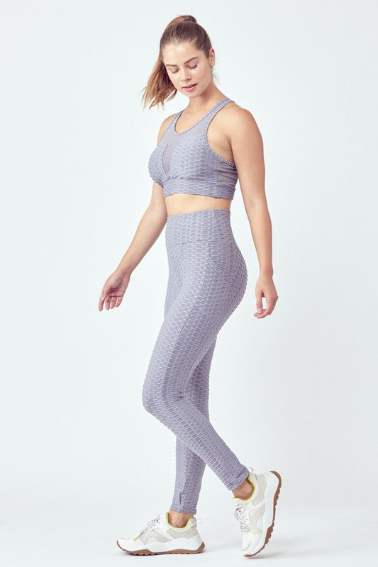 2 Piece 3D Textured Active Set