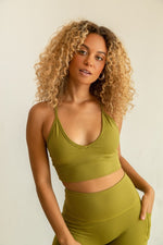 Load image into Gallery viewer, 2 Piece Twist Tank Activewear Tank + Bra
