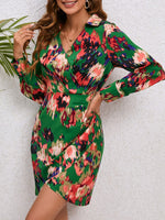 Load image into Gallery viewer, Printed Long Sleeve Tulip Hem Dress
