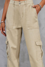 Load image into Gallery viewer, Buttoned High Waist Jeans with Pockets
