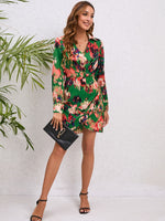 Load image into Gallery viewer, Printed Long Sleeve Tulip Hem Dress
