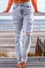 Load image into Gallery viewer, Distressed Straight Leg Jeans with Pockets
