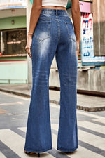 Load image into Gallery viewer, Buttoned Loose Fit Jeans with Pockets
